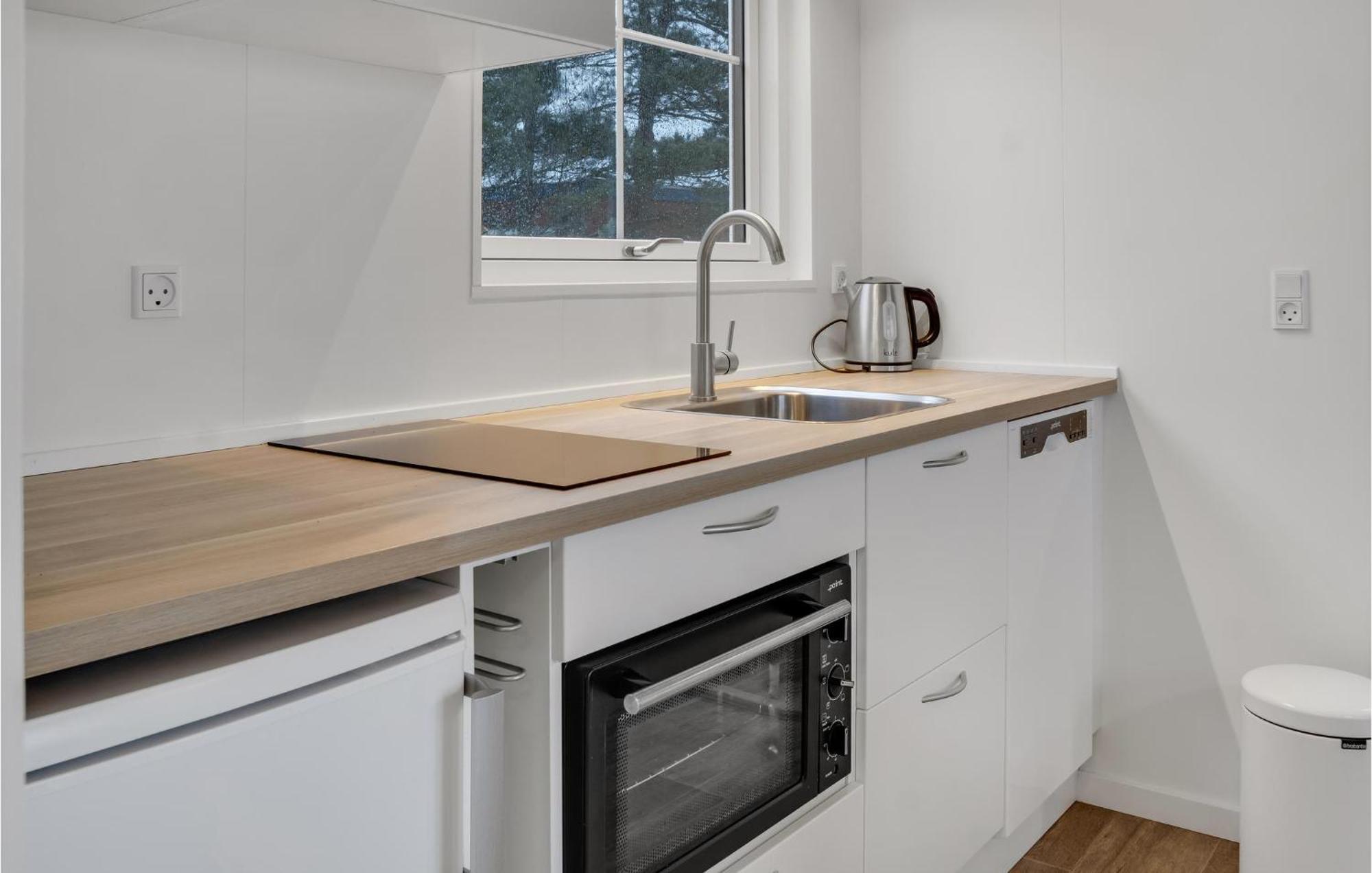 Bøtø By Amazing Apartment In Vaeggerlose With Kitchenette מראה חיצוני תמונה